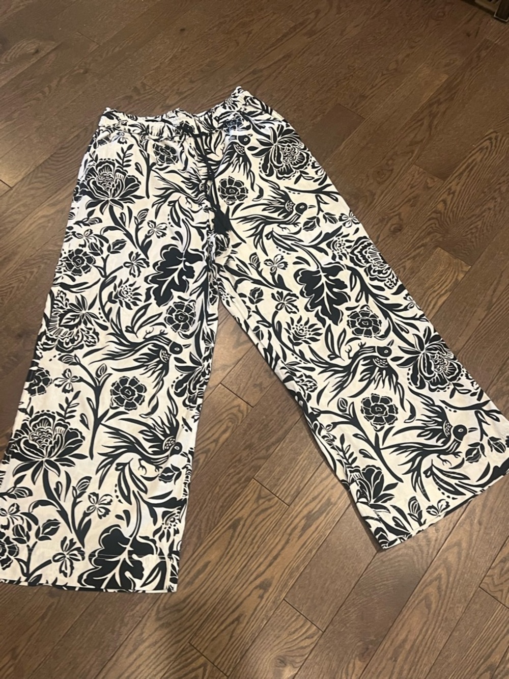 Knox Rose Wide Leg Pants M Black White Floral Bird Print Boho Drawstring